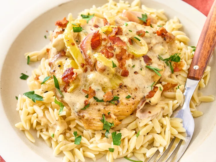 11680006CreamyBananaPepperBaconChickenNicole116800064x3 9d9397474eed4d46ad9abdf4d4ed3b39