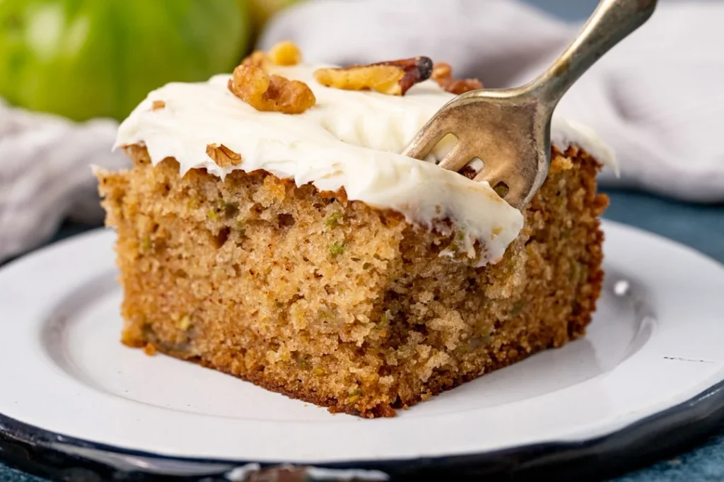 Green tomato cake 1200